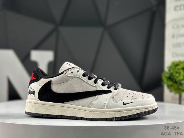 耐克 Travis Scott X Fragment Design X Jordan Air Jordan 1 Low Og Sp 多方联名合作融合了Travi