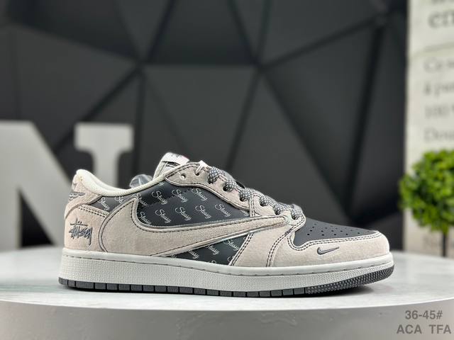 耐克 Travis Scott X Fragment Design X Jordan Air Jordan 1 Low Og Sp 多方联名合作融合了Travi