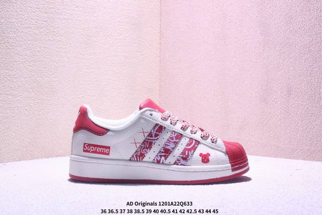 纯原 Clot X Ad Originals #贝壳头Sup暴力熊三方联名限定 贴合柔软皮料白红配色 ，这双鞋的整体设计思路和风格可以说很Clot。鞋款整体选用