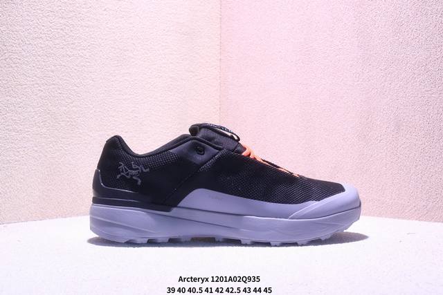 公司级Arcteryx始祖鸟 Konseal Men 轻量 网布防滑轻便耐磨 低帮户外运动跑步鞋 外观看似朴实 却散发着一股高贵气息 虽然是标榜越野鞋 但其实越