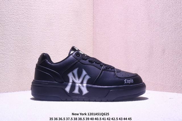 Mlb 韩国F&F旗下运动品牌 男女鞋真标半码制 升级原楦原纸版数据开发版型，采用同源一致 正确色卡校准联乘美国榄球洋基队New York Yankees X