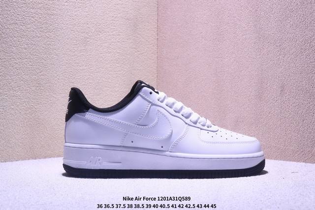 耐克Nike Air Force 1 Low 空军一号低帮百搭休闲运动板鞋。柔软、弹性十足的缓震性能和出色的中底设计，横跨复古与现代的外型结合，造就出风靡全球三