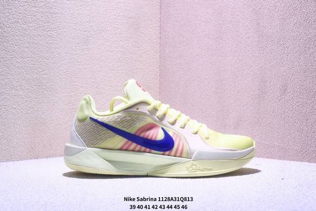 Titan X Nike Sabrina 2 舒适百搭 防滑耐磨 低帮 篮球鞋 男女同款 Xm1128Q813