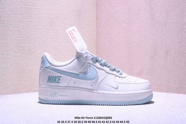 耐克Nike Air Force 1“07 Lv8空军一号低帮百搭休闲运动板鞋。柔软、弹性十足的缓震性能和出色的中底设计，横跨复古与现代的外型结合，造就出风靡全
