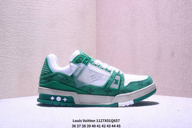 路易威登 Louis Vuitton Lv路易威登板鞋 Lv篮球鞋风格运动鞋 该鞋由艺术总监 Virgil Abloh设计 垫脚聚米微料加透气英伦网布 细节原版