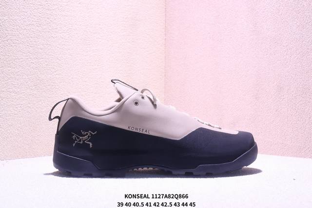 始祖鸟 Konseal Women户外高性能超轻舒适透气 休闲运动徒步登山鞋 始祖鸟 这款Konseal 户外鞋的设计可应对多数技术路线和长途徒步。灵感来自野外