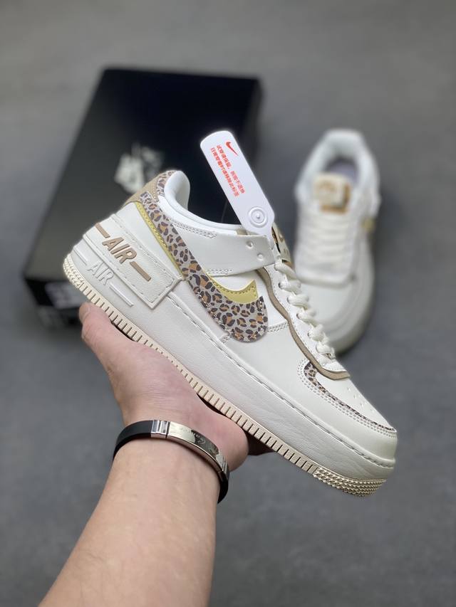 海外限量发售！公司级Nike Air Force 1 '07 Low 空军一号低帮 运动鞋 休闲鞋 折边针车 工艺难度大 原楦头原纸板 原装鞋盒 定制五金配件