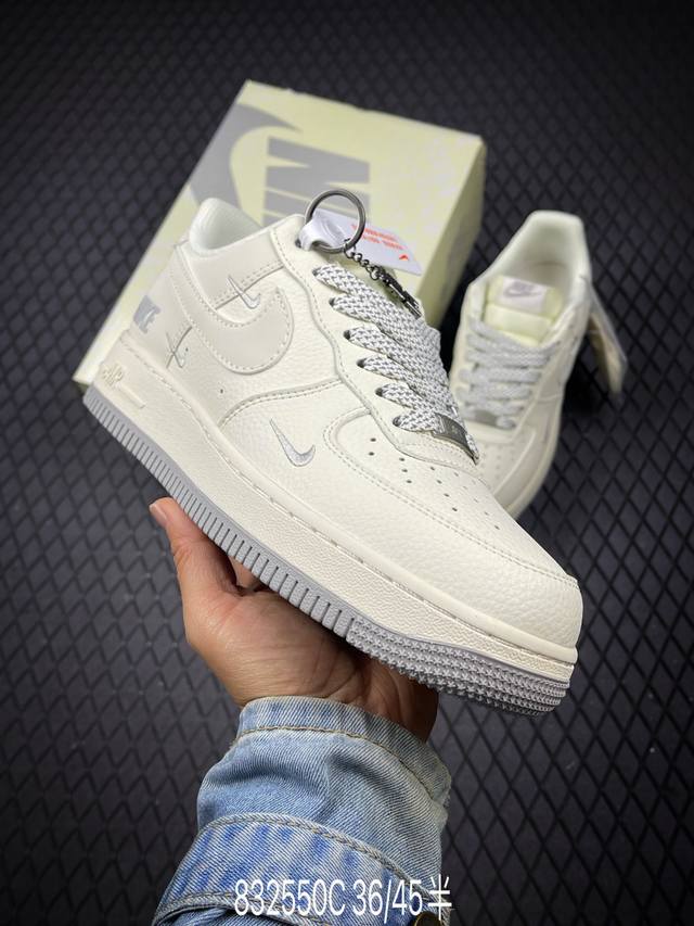 C 公司级Nike Air Force 1‘07 原楦头原纸板 打造纯正低帮空军版型 专注外贸渠道 全掌内置蜂窝气垫 原盒配件 原厂中底钢印、拉帮完美 货号:X