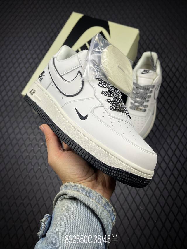 C 公司级Nike Air Force 1‘07 原楦头原纸板 打造纯正低帮空军版型 专注外贸渠道 全掌内置蜂窝气垫 原盒配件 原厂中底钢印、拉帮完美 货号:C