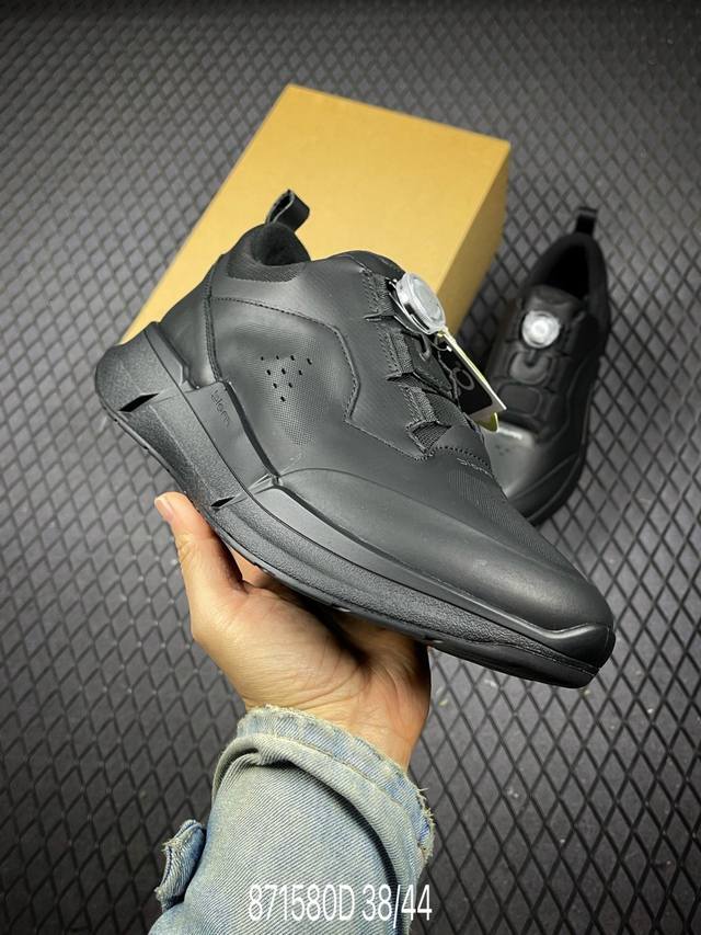 D Ecco 爱步官方同步健步运动系列 男鞋采用头层磨砂皮鞋面材质#欧索莱吸汗去臭脚垫#Ip轻盈发泡厚齿橡胶鞋底北欧丹麦品牌 爱步 Ecco Mx Low Go