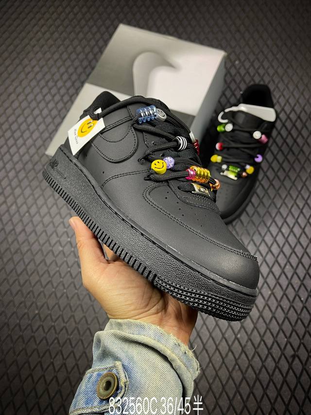 C 公司级Nike Air Force 1‘07 原楦头原纸板 打造纯正低帮空军版型 专注外贸渠道 全掌内置蜂窝气垫 原盒配件 原厂中底钢印、拉帮完美 货号:F
