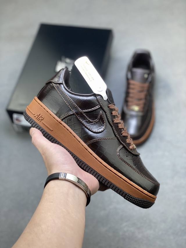 海外限量发售！公司级Nike Air Force 1 '07 Low 空军一号低帮 运动鞋 休闲鞋 折边针车 工艺难度大 原楦头原纸板 原装鞋盒 定制五金配件