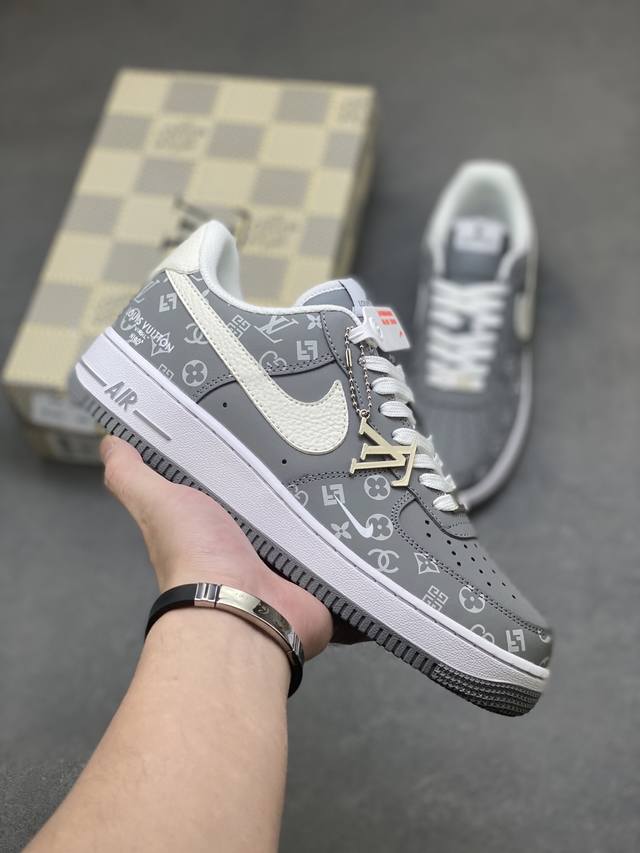 海外限量发售！公司级Nike Air Force 1 '07 Low 空军一号低帮 运动鞋 休闲鞋 折边针车 工艺难度大 原楦头原纸板 原装鞋盒 定制五金配件