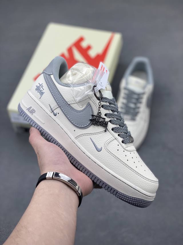 海外限量发售！公司级Nike Air Force 1 '07 Low 空军一号 低帮 运动鞋 休闲鞋 折边针车 工艺难度大 原楦头原纸板 原装鞋盒 定制五金配件