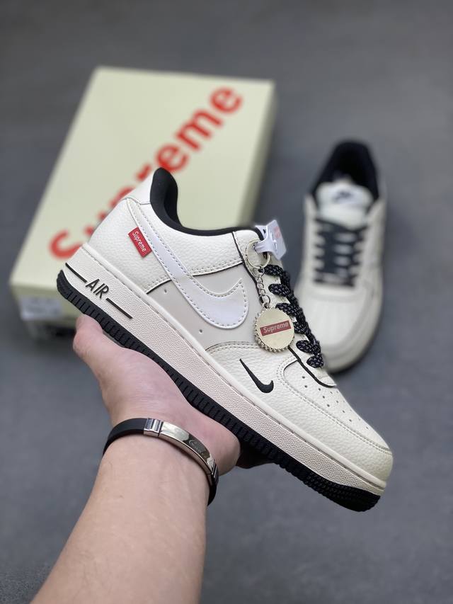 海外限量发售！公司级Nike Air Force 1 '07 Low 空军一号低帮 运动鞋 休闲鞋 折边针车 工艺难度大 原楦头原纸板 原装鞋盒 定制五金配件