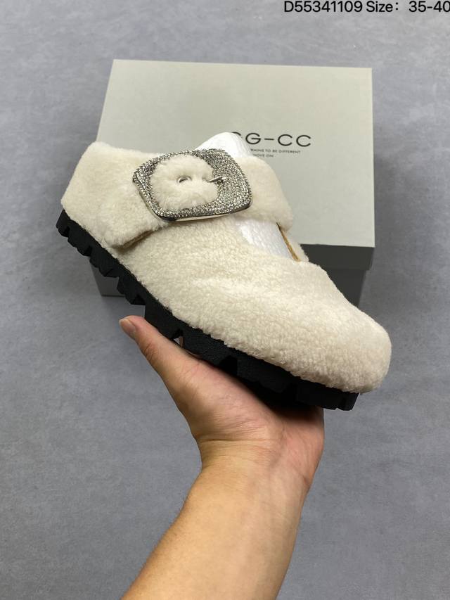 公司级Gg-Cc 洛克甜庄 法式甜美芭蕾百搭舒适时尚 保暖抓绒 毛毛包头拖鞋 暖绒羊羔毛 保暖轻巧 精奢温婉 软糯羊羔毛皮垫脚 细腻亲肤 倍感温暖 3.5厘米跟