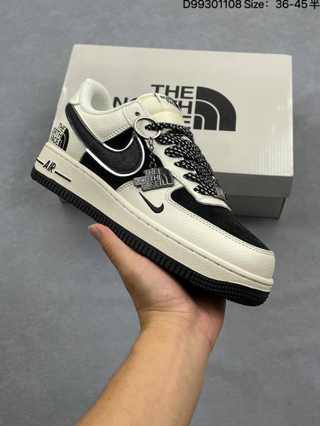 Nike Air Force1 07 Low 定制空军 #原楦头原纸板 打造纯正空军版型 #专注外贸渠道 全掌内置蜂窝气垫 #原盒配件 原厂中底钢印、拉帮完美
