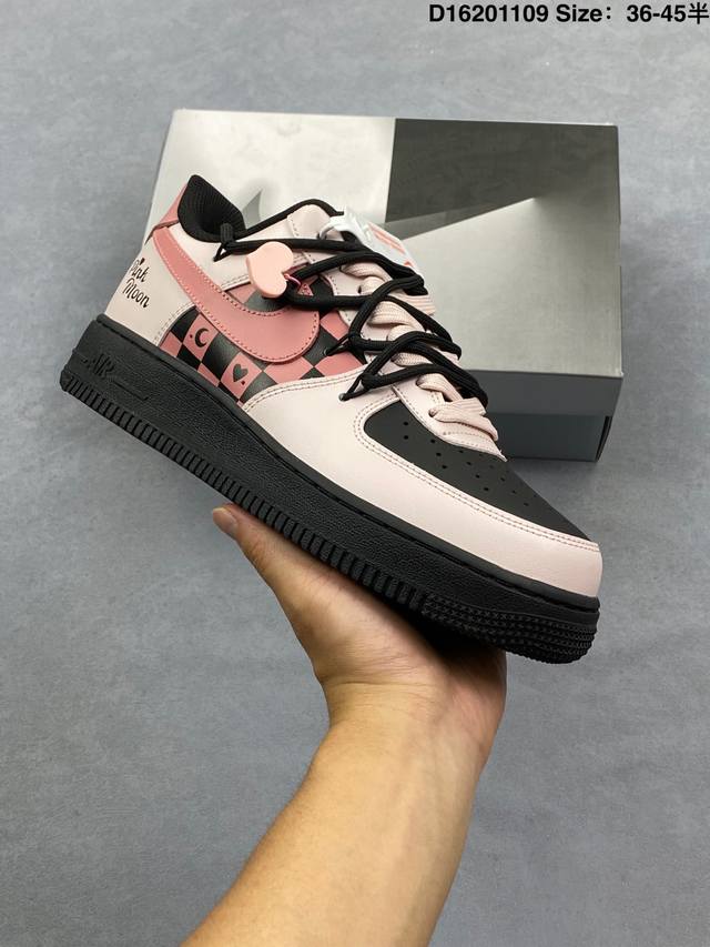 特价 Nike Air Force 1‘07 原楦头原纸板 打造纯正低帮空军版型 专注外贸渠道 全掌内置蜂窝气垫 原盒配件 原厂中底钢印、拉帮完美 货号:Zh0