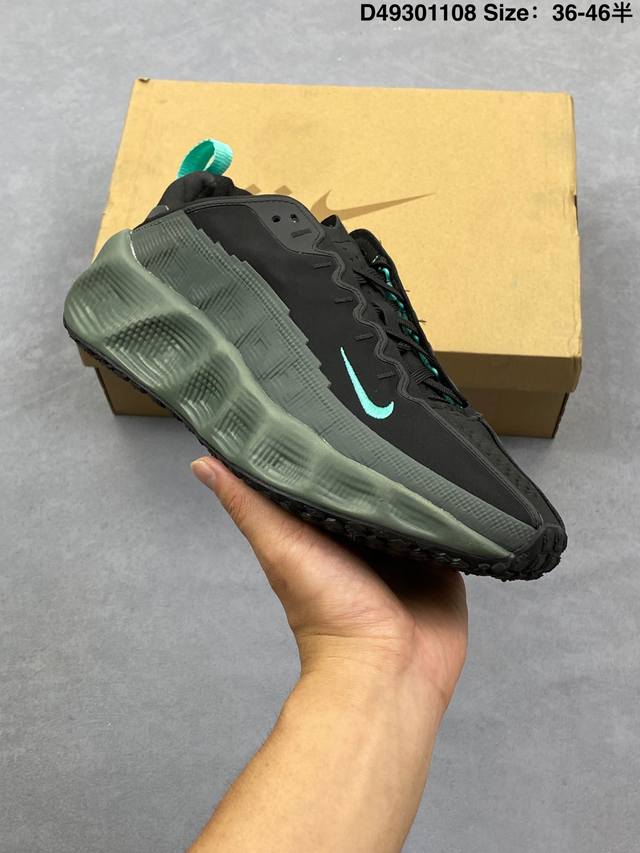 公司级Hyein Seo X Nike Ava Rover Ava Rover 联名鞋 该鞋款采用流线型轮廓设计，鞋面结合 Tpu 网格支撑结构，中底搭载 Re