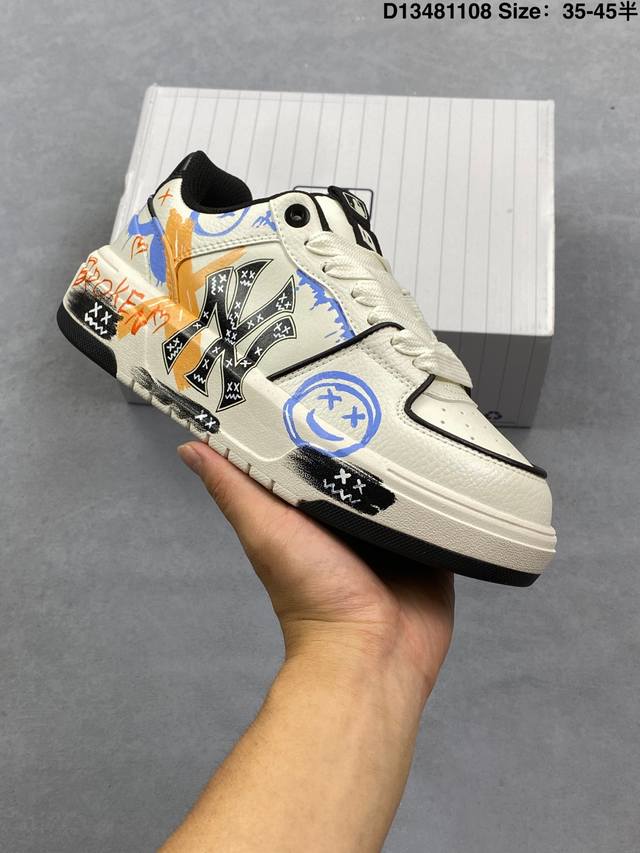 公司级Mlb Ny 印花网红老爹鞋 涂鸦恶作剧 内增高6Cm 原厂原档案数据开发 进口纳米材质 原厂全套手提袋 原盒雷射防伪标包装 官方货号: 3Asxca12