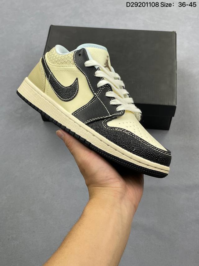 Air Jordan 1 Low Aj1乔1低帮休闲板鞋 同步官方配色 市场唯一独家头层皮打造 原鞋原档案开发 原厂皮料 原档冲孔鞋头 正确满胶鞋垫 四线拉帮