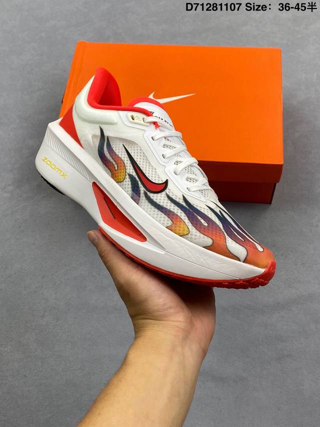 公司级Nike Zoomx Invincible Run Flyknit Fk6 Zoom Fly 6轻量飞织低帮休闲运动慢跑鞋 此鞋专为长跑运动员而生 是为5