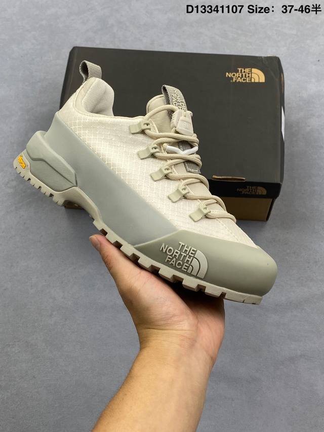 公司级：北面The North Face Glenclyffe Low 舒适耐用防滑支撑 低帮 休闲跑步鞋 鞋底采用Vibram黄金大底 专门为鞋底设计的橡胶以