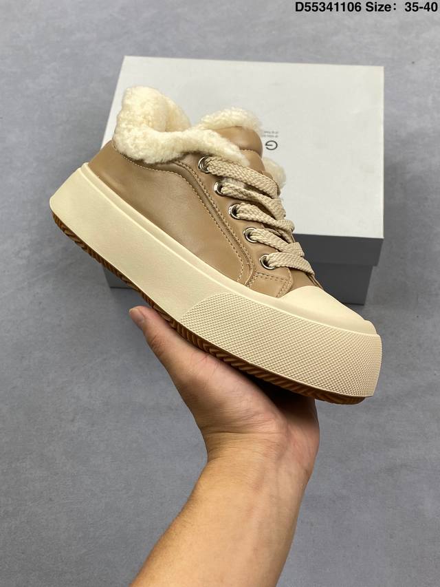 女鞋配置硬质天地盖礼盒装#采用翻毛皮组合羊毛绒内里鞋面材质#外置耐弯折橡胶大底 4.5Cm厘米视觉增高效果 国内新晋潮流鞋靴品牌Gg-Cc Classic Le
