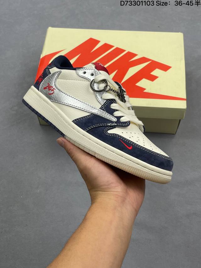Travis Scott X Nike Air Jordan 1 Low X Stussy Air Jordan 1 Low 反转米黑小钩绑带倒钩 全鞋采用原装