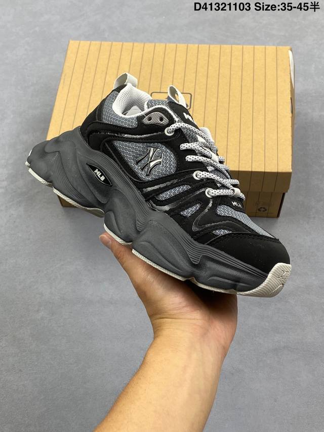 Mlb 韩国F&F旗下运动品牌 厚底老爹系列 男女鞋真标半码制，采用优质轻量克重纤维移膜皮革材质鞋面，全新独立开发6Cm厚度组合磨具大底爆火女神显高显腿长款Ko