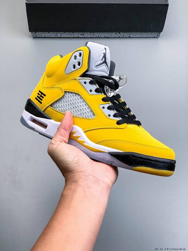 公司级！Air Jordan 5 Retro Aj5 乔5 经典篮球鞋！原厂数据 最新原厂底模 原纸板楦头开发 进口头层皮料 完美鞋型匹配公司货 正确鞋舌立体高