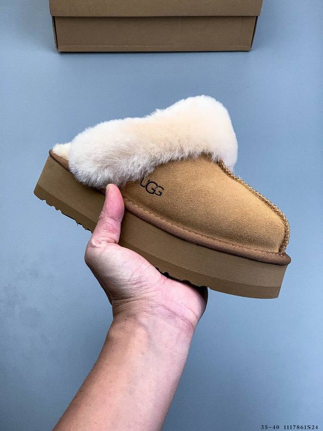 Ugg 秋冬加绒保暖经典舒适时尚休闲鞋 广州外贸大厂生产鞋头到鞋垫真羊皮毛一体独立外盒包装芯片带防水工艺区别市面任何版本 独立原版开发大底羊绒鞋垫冬季保暖外出家