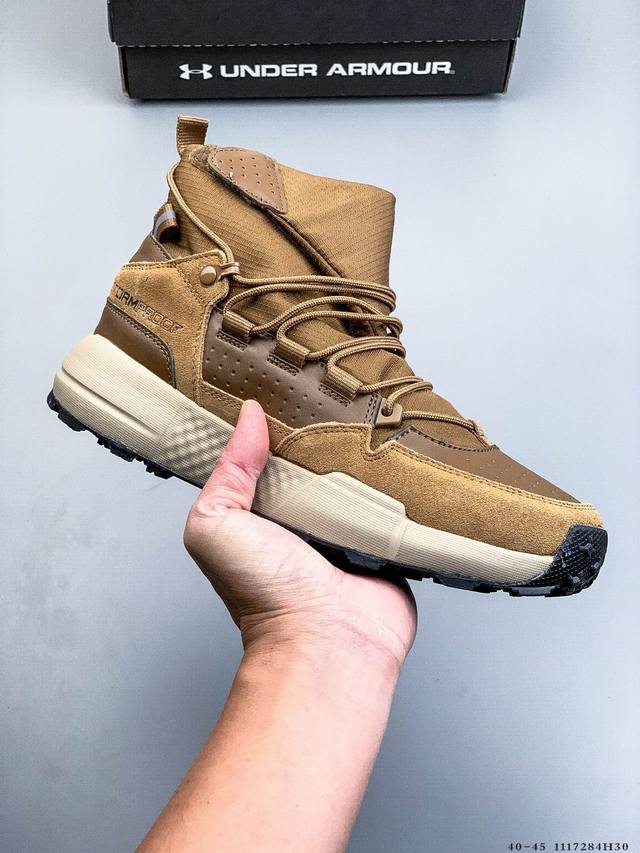 Under Armour Cy安德玛 高帮登山鞋 码制采用网眼针织合成革与Tpu嵌片搭配组合鞋面，搭载革新性Ua Flow缓震科技大底安德玛 Uahovr Cg