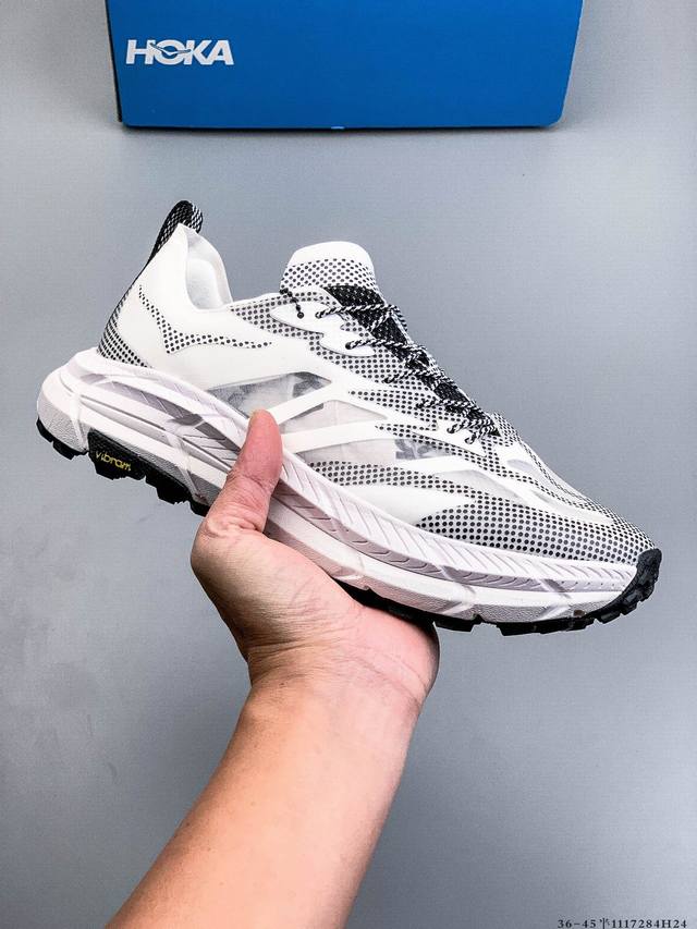 公司级Satisfy X Hoka Running Mafate Trail 全新配色 网面透气 运动鞋 此球鞋继承了Hoka的经典越野鞋型Mafate Spe