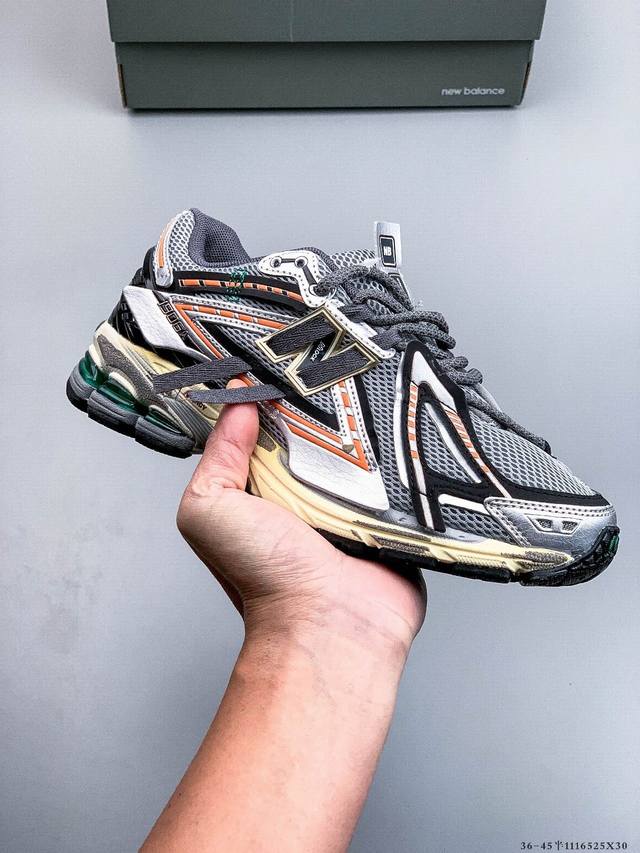 New Balance M1906Ri Nb宝藏老爹鞋款，复古元素叠加，质感超级棒，楦版型材料细节做工精细，货如实拍图 作为Nb最经典的档案鞋型之一，与2002