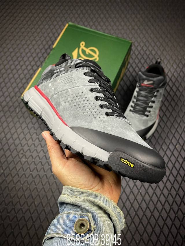 B Danner 丹纳 Trail 2650 户外登山徒步 运动休闲舒适百搭 织物减震防滑耐磨防水透气轻便 低帮跑步鞋 男款 Danner创建于1932年美国，