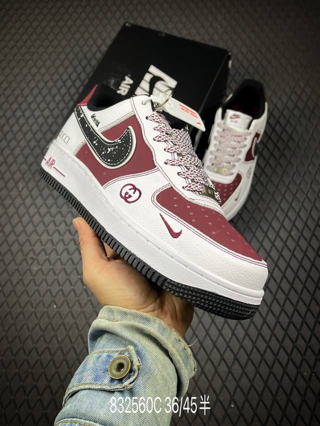 C 公司级Nike Air Force 1‘07 原楦头原纸板 打造纯正低帮空军版型 专注外贸渠道 全掌内置蜂窝气垫 原盒配件 原厂中底钢印、拉帮完美 货号:K