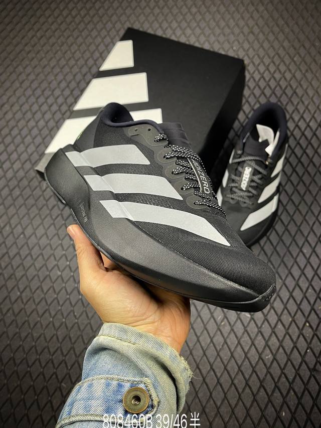 B 公司级Adidas Adizero Evo Sl 阿迪达斯 舒适百搭防滑耐磨 低帮 休闲跑步鞋 中底配置方面搭载全掌Lightstrike pro 鞋面采用