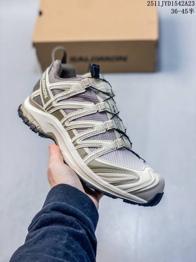 公司级Salomon萨洛蒙 Xa pro 3D户外越野跑鞋 鞋面采用Sensifit贴合技术 全方位贴合包裹脚型 鞋跟部鞋底牵引设计 提供强大的抓地性能 更适应