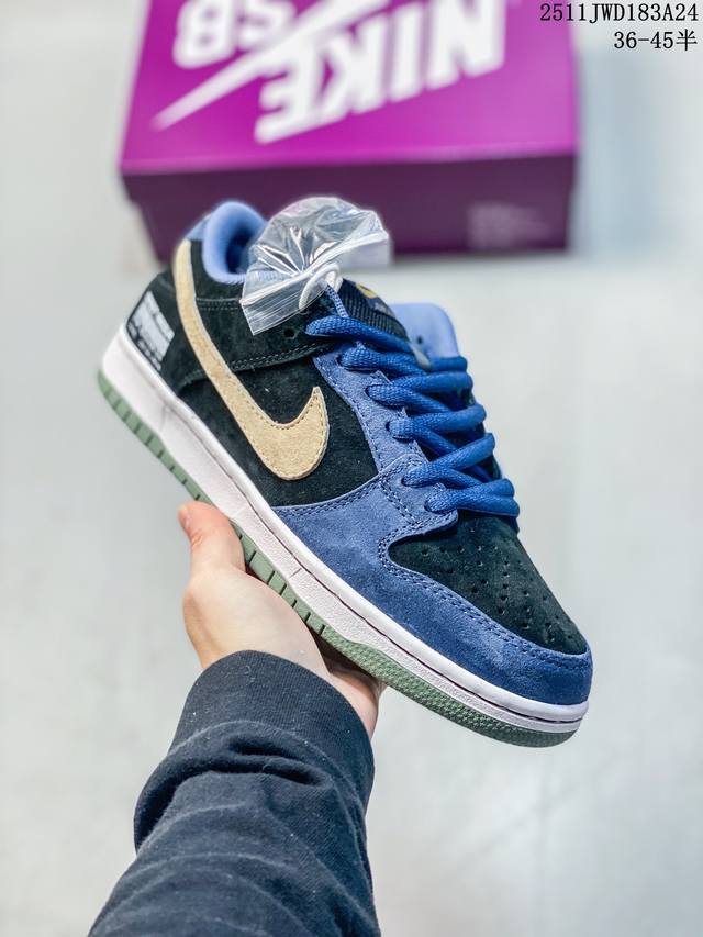 公司级Nike Dunk Low 扣篮系列 耐克 复古低帮休闲运动滑板板鞋 采用脚感柔软舒适Zoomair气垫 有效吸收滑板等极限运动在落地时带来的冲击力 为街