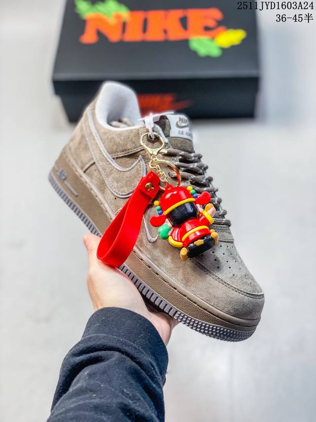 海外爆款限量发售！公司级Nike Air Force 1 '07 Low “头层猪八拼接” 空军一号 高端定制 低帮 运动鞋 休闲鞋 折边针车 工艺难度大 原楦