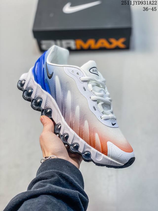 Nike Air Max Dn8 舒适减震防滑耐磨低帮跑步鞋 男女同款 Nike 旗下 Air Max 家族正式迎来最新成员 Air Max Dn8，此鞋款旨在