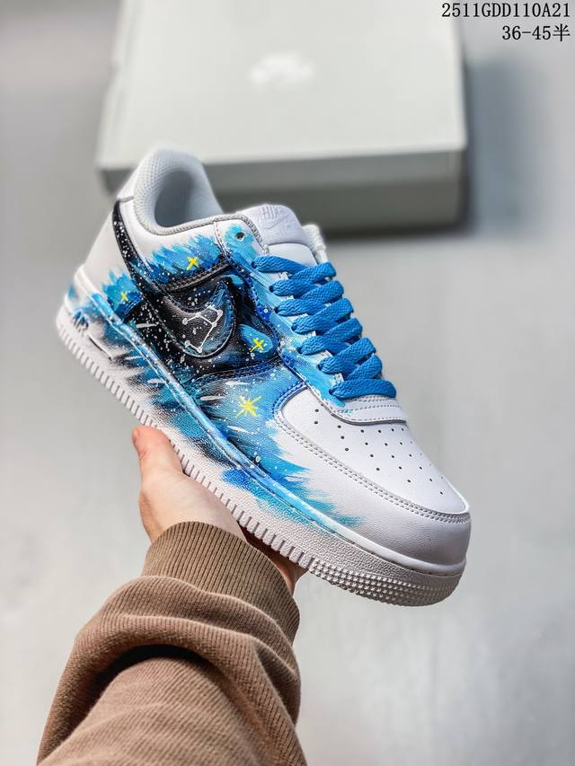 公司级 Nike Air Force 1 ‘07 空军一号休闲板鞋 进口牛筋布 原楦头原纸板 纯正空军版型 定制鞋盒 全掌内置全掌气垫 原厂中底钢印 拉帮完美