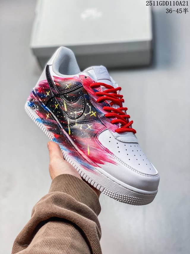 公司级 Nike Air Force 1 ‘07 空军一号休闲板鞋 进口牛筋布 原楦头原纸板 纯正空军版型 定制鞋盒 全掌内置全掌气垫 原厂中底钢印 拉帮完美