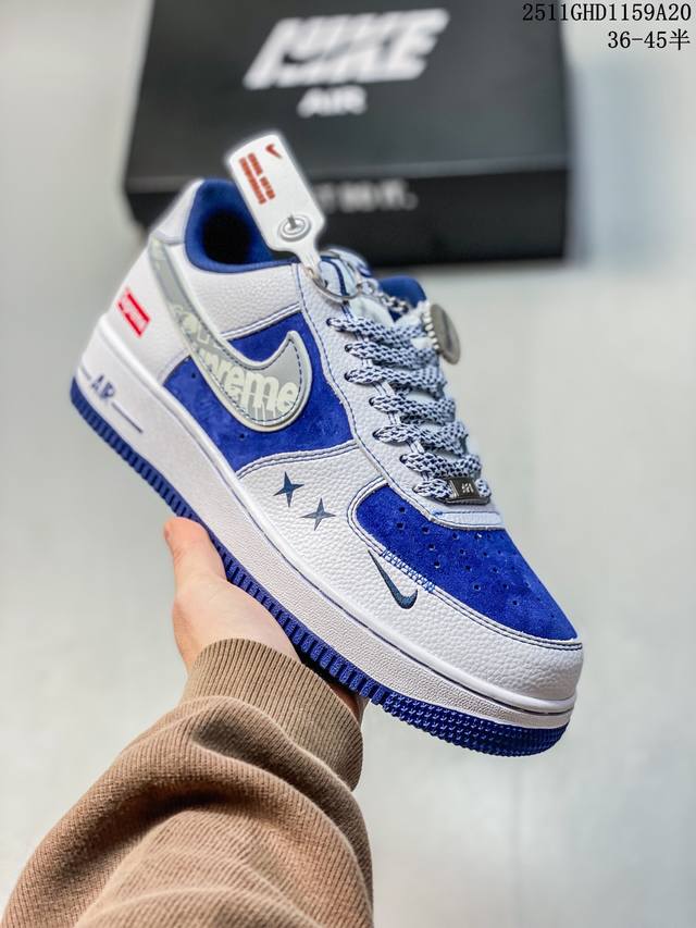 海外限量发售！公司级Nike Air Force 1 '07 Low “Supreme联名 灰勾蓝猪八”空军一号 低帮 运动鞋 休闲鞋 折边针车 工艺难度大 原