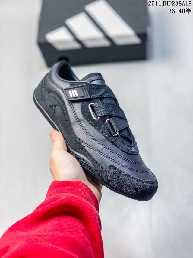 公司级Adidas Urban Reverie 舒适百搭 耐磨低帮 阿迪达斯 生活休闲鞋 货号:Jq9388 尺码:36-40 Id:Jed101-Az D11