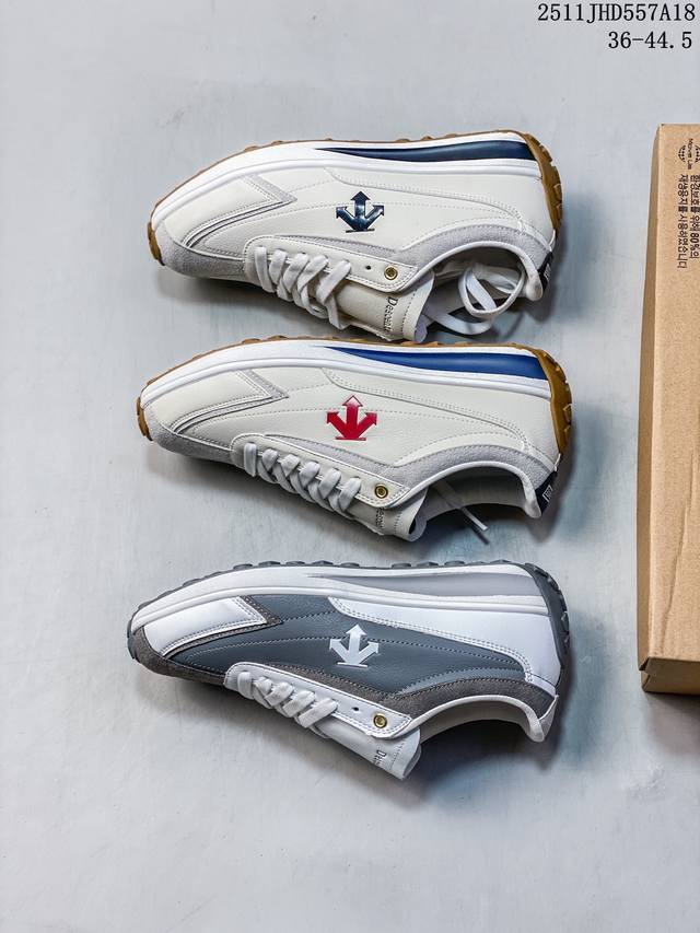 新品公司级 Descente Cron Racer 迪桑特休闲板鞋，男女款设计，迪桑特Cron Racer系列是一款融合日系极简设计与功能科技的多场景休闲鞋，核