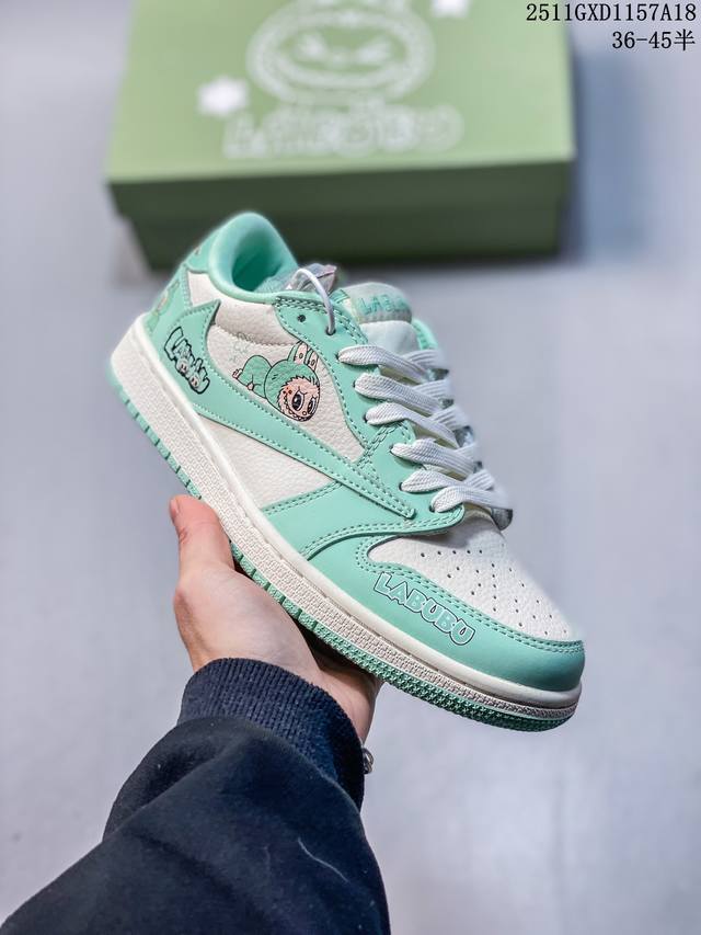 海外爆款限量发售！ Travis Scott X Jordan 1 Low “Labubu拉布布联名” 高端定制 乔丹倒勾低帮休闲板鞋 大厂纯原品质出货 纯正版