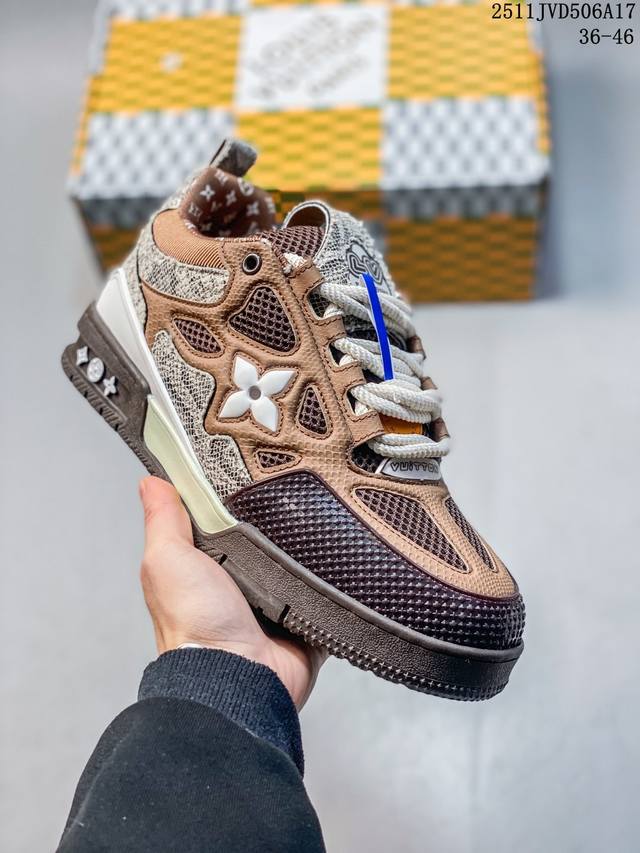 驴牌 路易威登 S Lv Trainer 限定联名 最强性价比版本 完美清洁度 运动鞋系列 意大利进口真皮打造 原版开模耗时研发 独立开版女鞋 各方面做工细节处