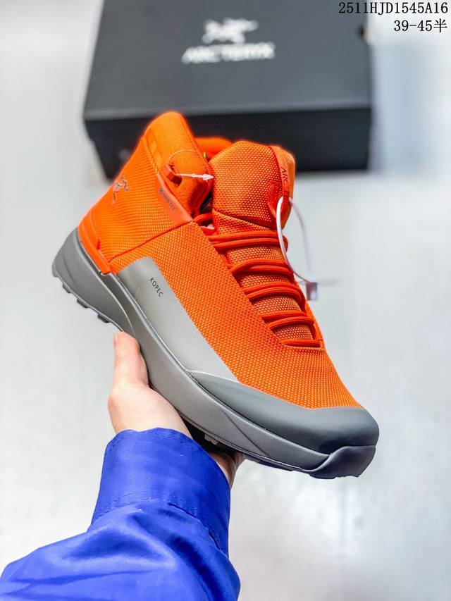 纯原Arcteryx始祖鸟 Kopec Mid Gtx 覆盖防水 中帮户外登山徒步鞋 特有的独立衬垫 穿着更合脚 带有Gore-Tex防水内衬 提供透气性和防风